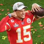Andrew Marty - @footballcardsmania - Instagram