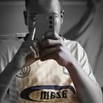 Andrea Ngombe - Facebook