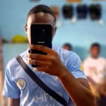 Andrew ngombe - @gecko.9885445 - Instagram