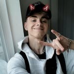 𝐴𝑛𝑑𝑟𝑒𝑤 𝑞𝑢𝑒 𝑡𝑎 𝑛𝑎𝑚𝑜𝑟𝑎𝑛𝑑𝑜. - @suckscods - Instagram