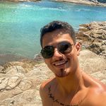 Andrew Tavares - @tavaresandrew - Instagram