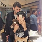 Andrew Wesley - Facebook
