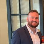 Andrew Willard - @sellingthetriad - Instagram