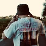 @andydillenn - Instagram