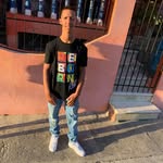 Andy Veloz - @pecuesoo - Instagram