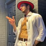 𝒜𝓃𝓰𝓮𝓵 𝓒𝓪𝓵𝓵𝓮𝓼 - @kyes_77 - Instagram