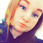 Angel DeVoe - @lilredridin_hood25 - Instagram