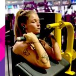 Angel Hunt - @navifitnessco - Instagram