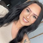 @angelnicholson - Instagram