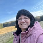 Angela Sauer - @angela.sauer.37 - Instagram