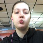 Angel Green - @angel_schultz_16 - Instagram