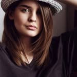 Angela Abramson - @renlecalto1987 - Instagram