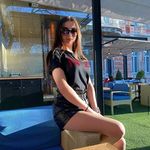 Angela Bachar - @bacharangela - Instagram