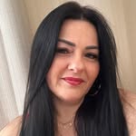 Angela Angell - @angelabondariw - Instagram