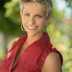 Angela Boyd - @angiesellsaz - Instagram