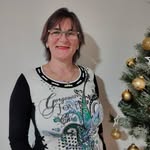 Angela Burger - @angelaburger6 - Instagram
