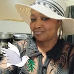 Angela Burtts - @angelaburtts - Instagram