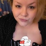Angela Cody - @angelloveme1985 - Instagram