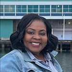 Angela Cody Hinrichs - @angela.cody.33 - Instagram