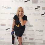 Angela Conner - @thewifeylifetribe - Instagram