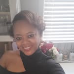Angela Coston - @costona8 - Instagram