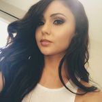 Angela crystal - @angelacrystal22 - Instagram