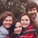 Angela Dellinger - @jellybean2330 - Instagram