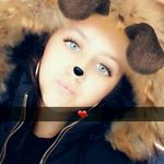 Angeladellinger - @dellinger.angela17 - Instagram