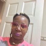 Angela Epps - @chilepleasee - Instagram