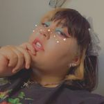 Angela Gonzales-Ewing - @angieeeevibes - Instagram
