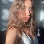 Angela Freda - @angyyfreda - Instagram