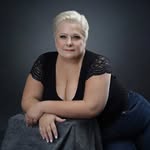 Angela Gale - @angela0757 - Instagram