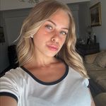 Angela Gatto - @_angelagatto - Instagram