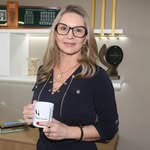 Dra. Angela Grassi/ Emagrecimento / Pelotas-RS/ Porto Alegre-RS - @dra.angelagrassi.medica - Instagram