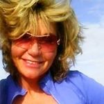 Angela Graves - @graves5678 - Instagram