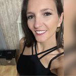 Angela Graves - @carolanncakes_ - Instagram