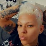 Angela Hager - @angela8684.0 - Instagram
