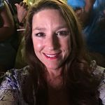 Angela Hendrix - @ahendrix50 - Instagram