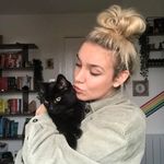 Angela M Holcomb - @angela52746 - Instagram