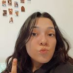 Angela Holguin - @angela._.holguin - Instagram