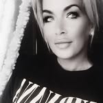Angela Holleman - @angela22091985 - Instagram