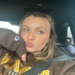 Angela Izzo - @angizzo._ - Instagram