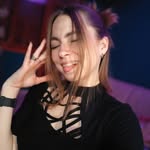 Angela Karas - @_lola_hola_ - Instagram