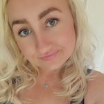 Angela Kasper - @angela.kasper.94 - Instagram