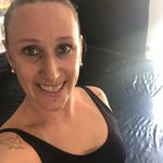 Angela Koehler - @angipradok - Instagram