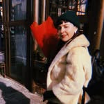 Angela Lashbrook - @theangelashelf - Instagram