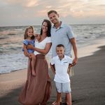 Angela Helmick Leech - @anghelms28 - Instagram