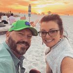 Angela Loftus-Reynolds - @angelaloftus74 - Instagram