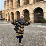 Angela Luzzi - @angela.luzzi.67 - Instagram