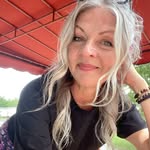 Angela Mackenzie - @fatmeatsunsalt - Instagram
